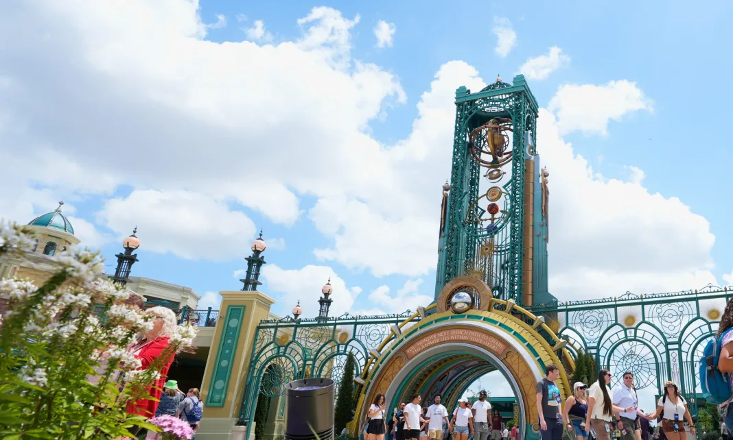 United States: Man Passes Away After Riding Roller Coaster At New Florida Amusement Park Epic Universe