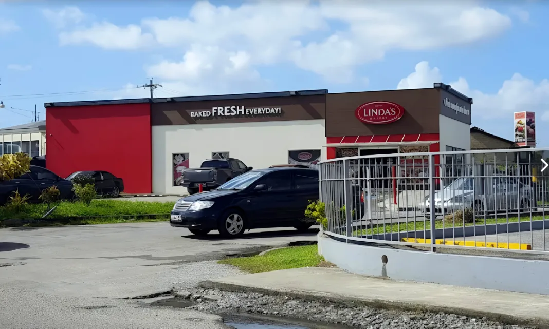 Gunman Robs Linda’s Bakery, Steals $11,300