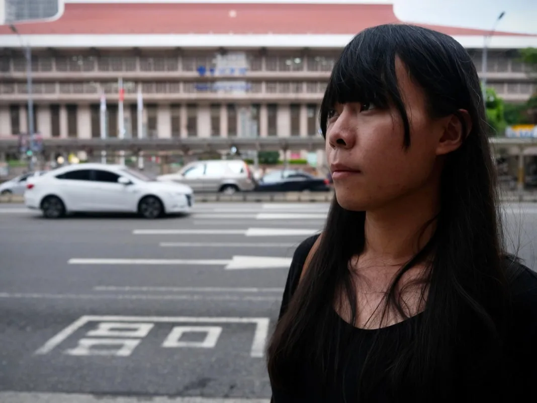 Women targeted as global trafficking gangs use fake online job