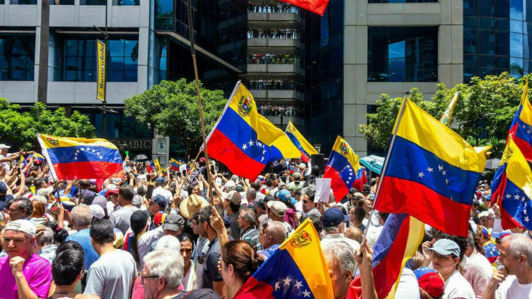 Trump Contemplates Risky Military Actions in Venezuela