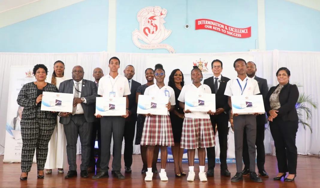 Government Continues Laptop Distribution to Tobago Students