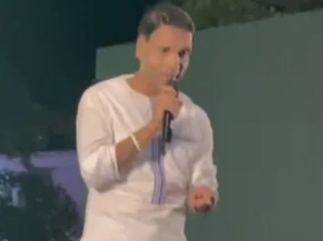 Public Utilities Minister Booed at Carnival Event