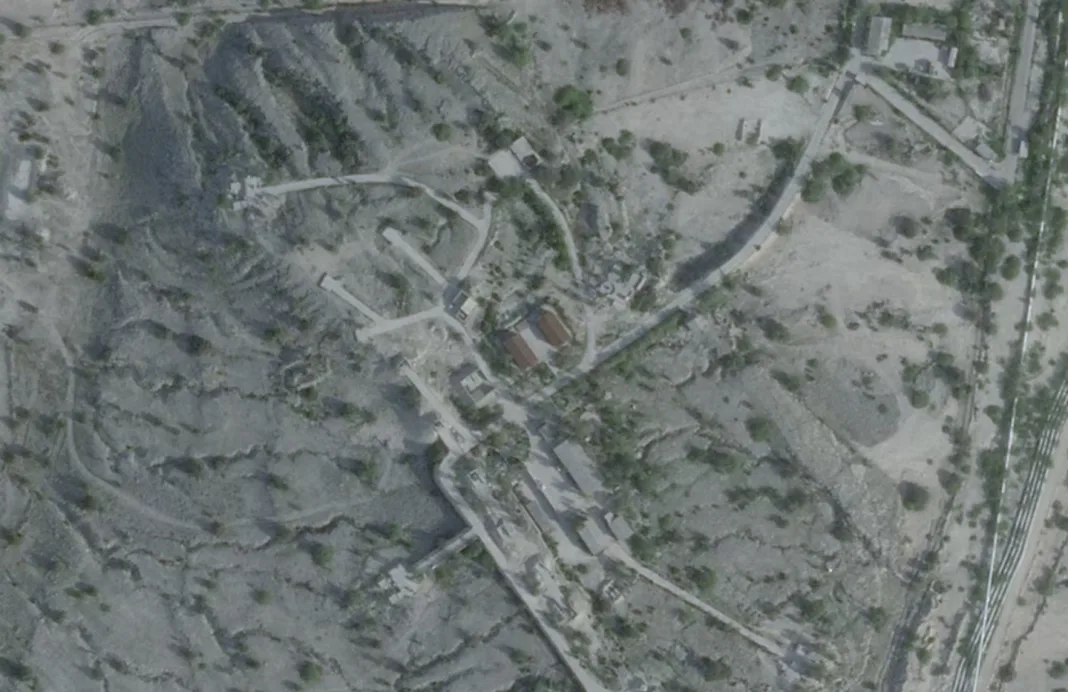 US Strikes Iran’s Main Oil Export Terminal at Kharg Island in Overnight Assault