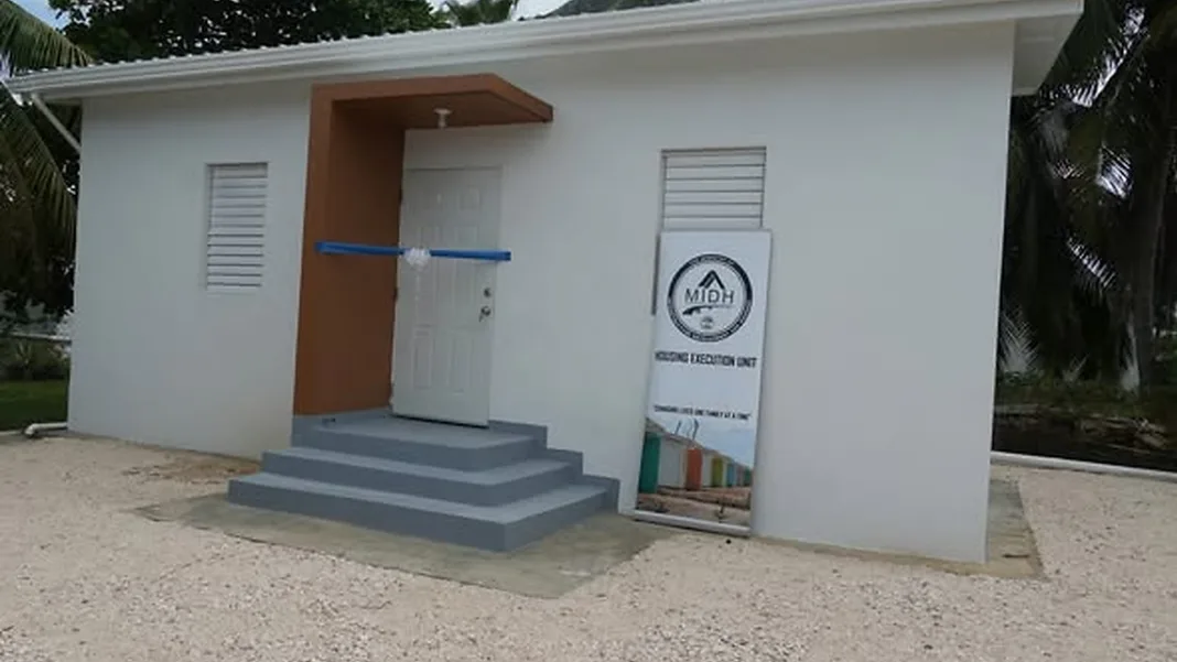 Celebrating New Home: GOB Supports Buttonwood Bay Resident