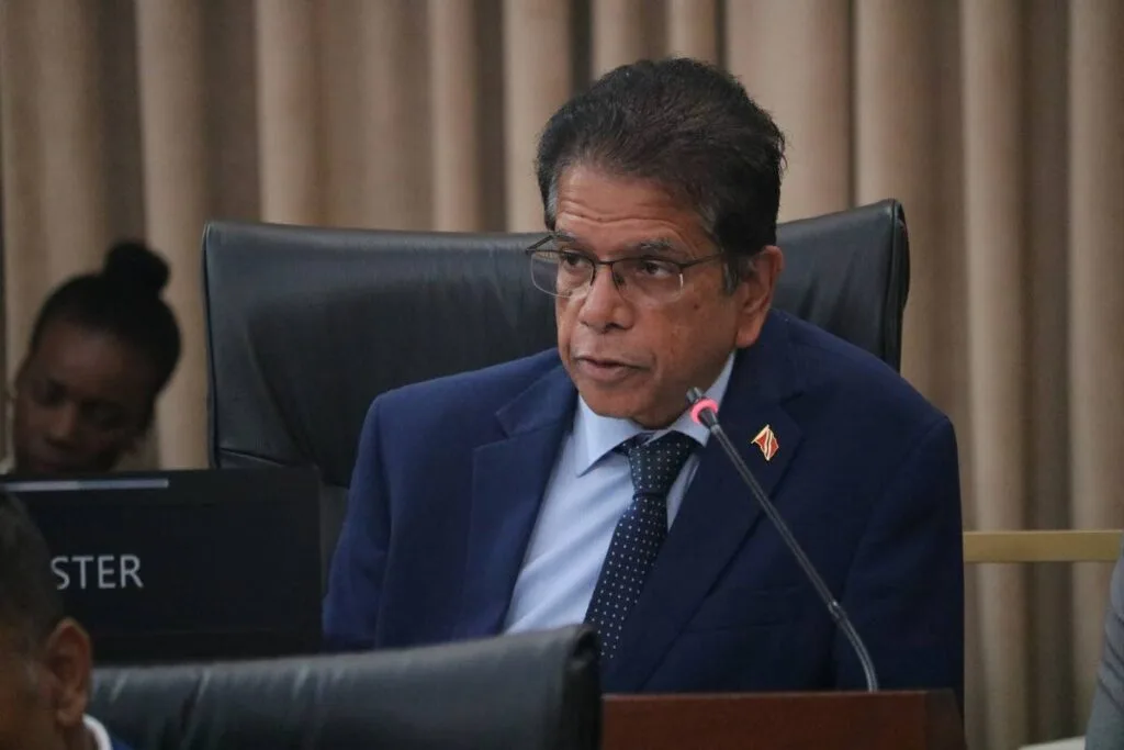 Education Minister Calls for National Mobilization to Tackle School Violence