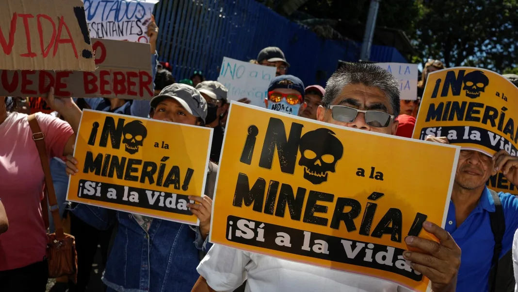 El Salvador’s Microenterprise Law Reform: New Sales Limits and Subcategories Take Effect
