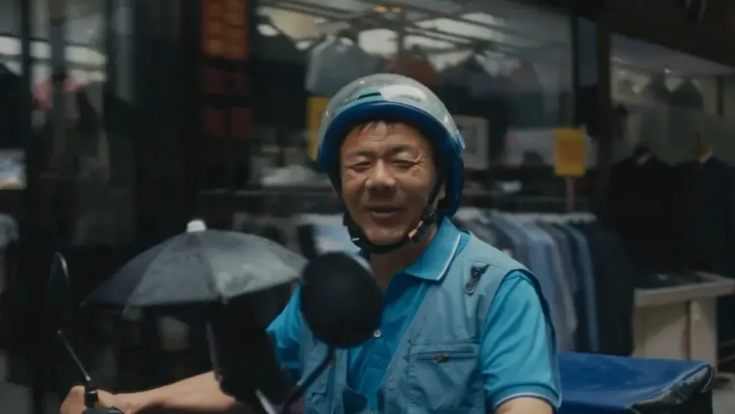 From Deliveries to Poetry: Rider Wins China’s Top Literary Prize