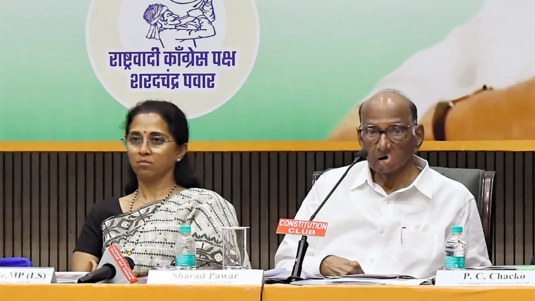 NCP पर टूट का खतरा: शरद पवार के छह सांसद और छह विधायक बगावत के मूड में