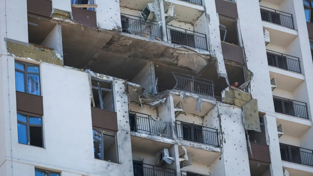Ukraine Intel: Russia Orders Drone Attacks on Civilian Gas Stations and Vehicles Near Frontline
