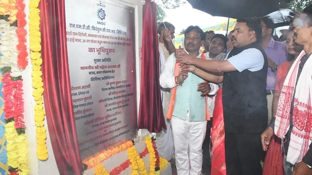 Bastar MP Mahesh Kashyap Launches Rs 44 Crore Development Projects in Naxal-Hit Dantewada