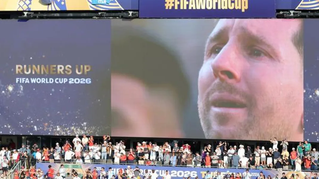 Messi Breaks Down in Tears After Likely Final World Cup Defeat