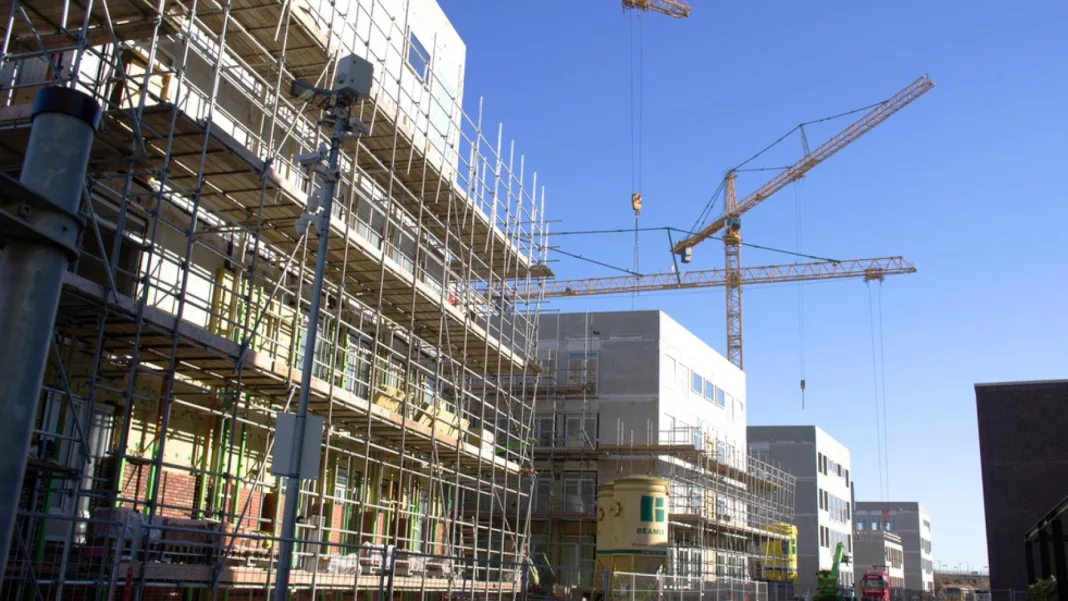 DNB warns Netherlands needs better investment climate to meet housing targets