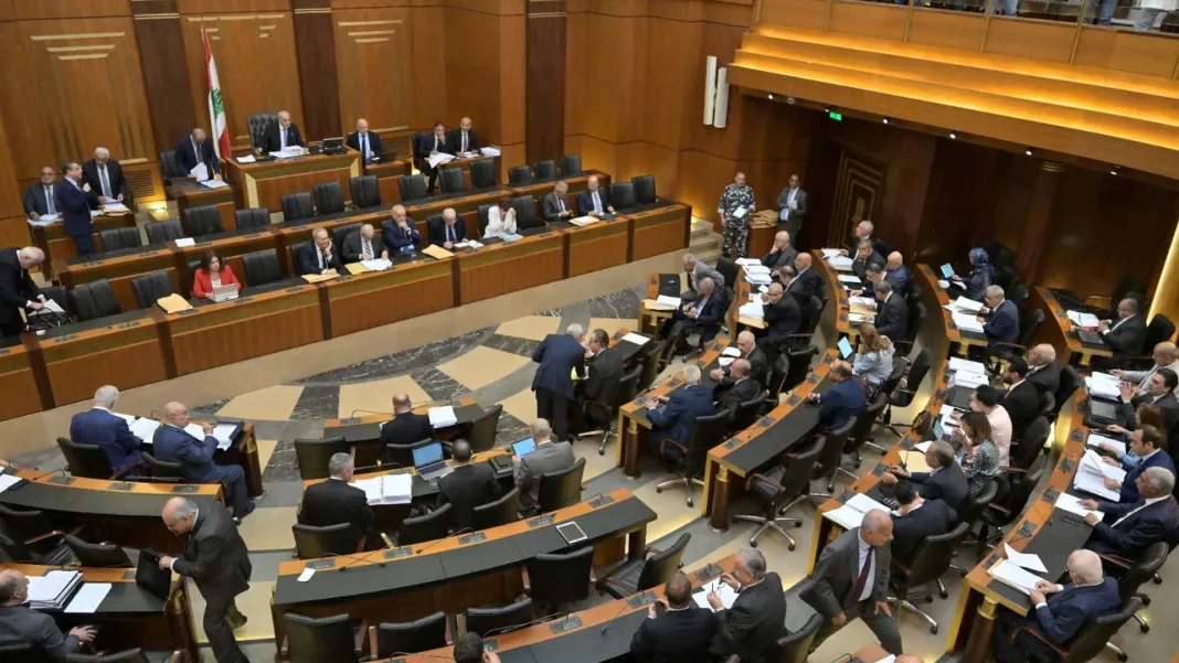 فقدان النصاب يسقط العفو العام والإعدام والإعلام في مجلس النواب