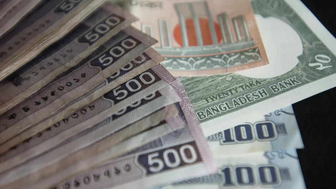 Bangladesh Bank Admits No Control Over Dollar Market, No Intervention in Currency Trading
