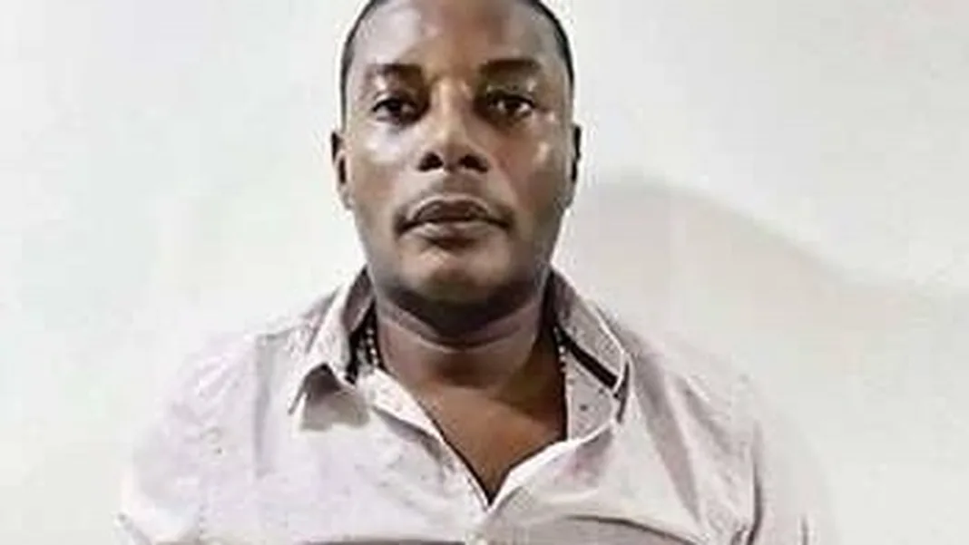 Colombian Top Criminal Escapes Police Custody in Paramaribo: Security Breach Exposed