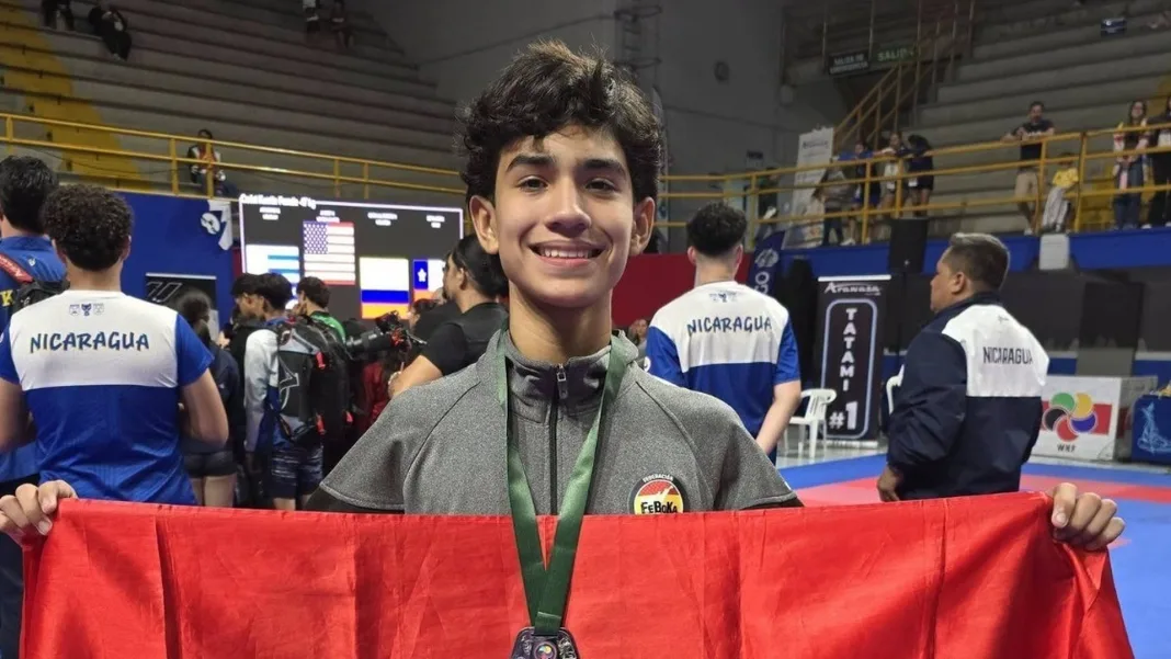 Bolivia suma otra medalla en el Panamericano Juvenil de Karate