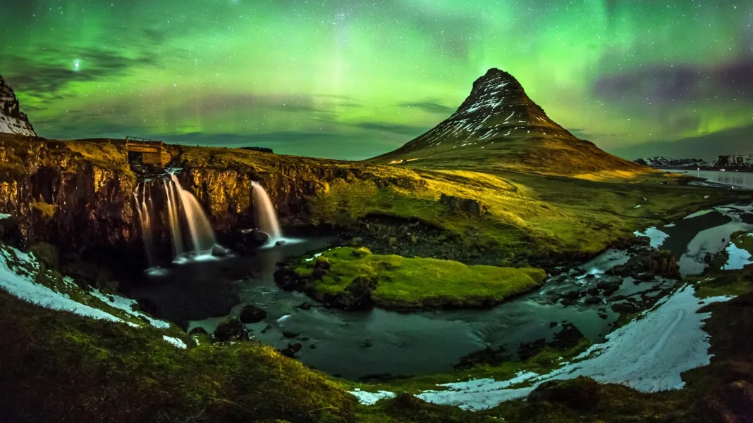Iceland is at its Most beautiful today