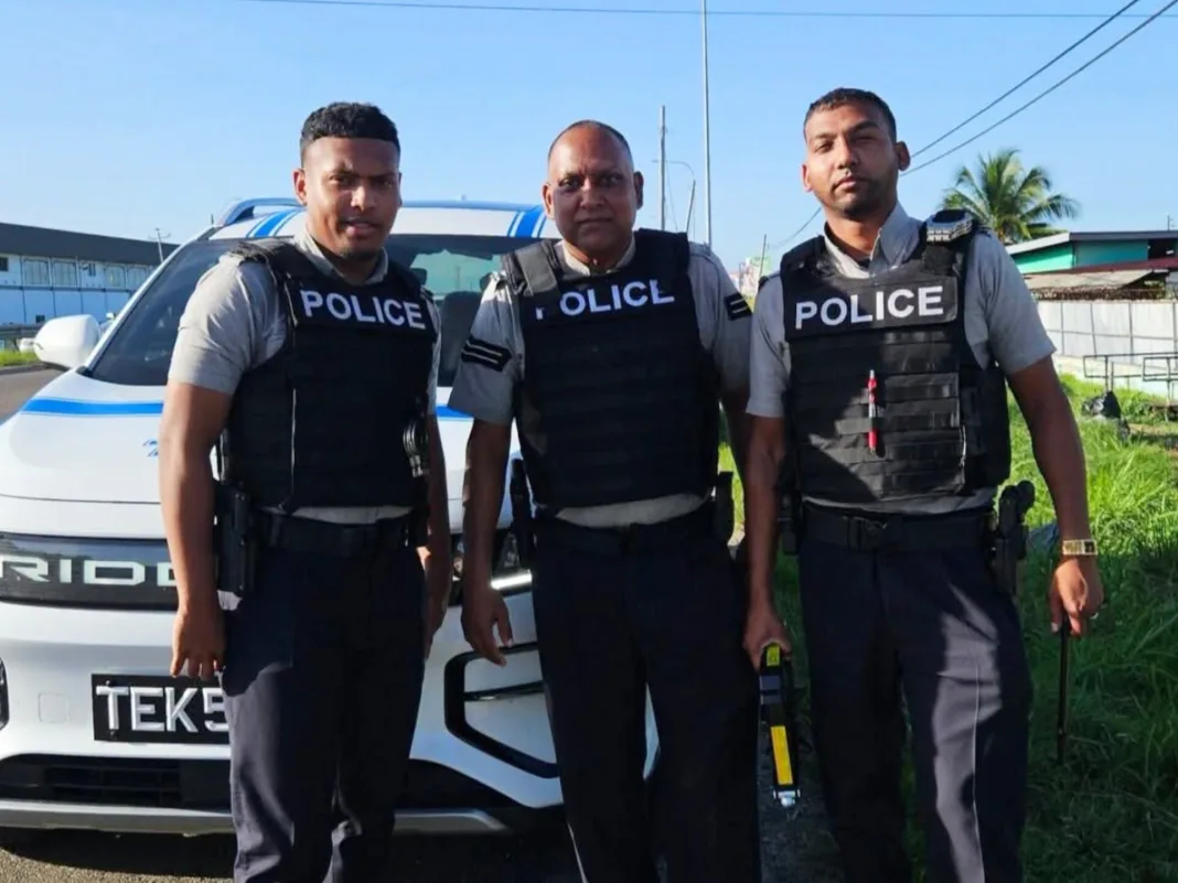 Attorney Thanks Police for Timely Highway Assistance After 999 Call Amidst Personal Challenges