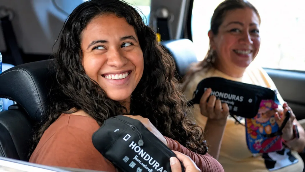 Llegada de turistas salvadoreños a Honduras crece 14% durante las Fiestas Agostinas