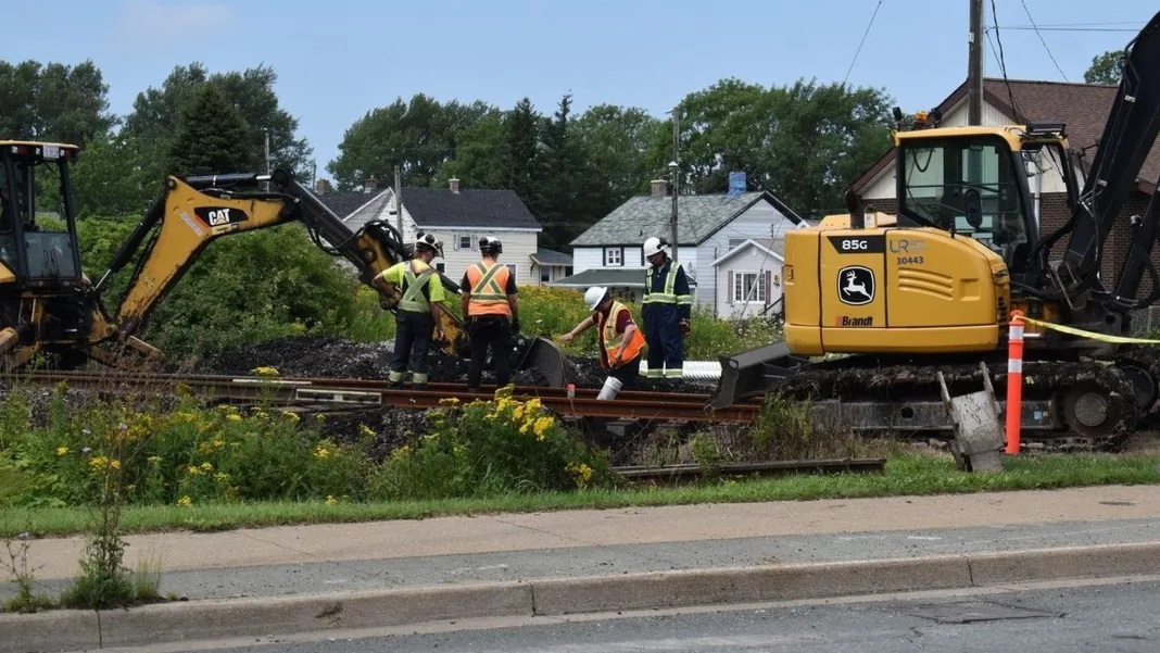 Nova Scotia Power begins work on Cape Breton railway crossings