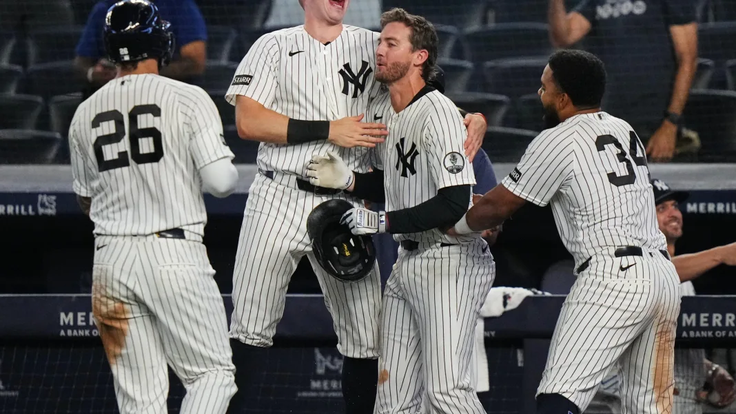 Los Bravos evitaron la limpia de los Yankees