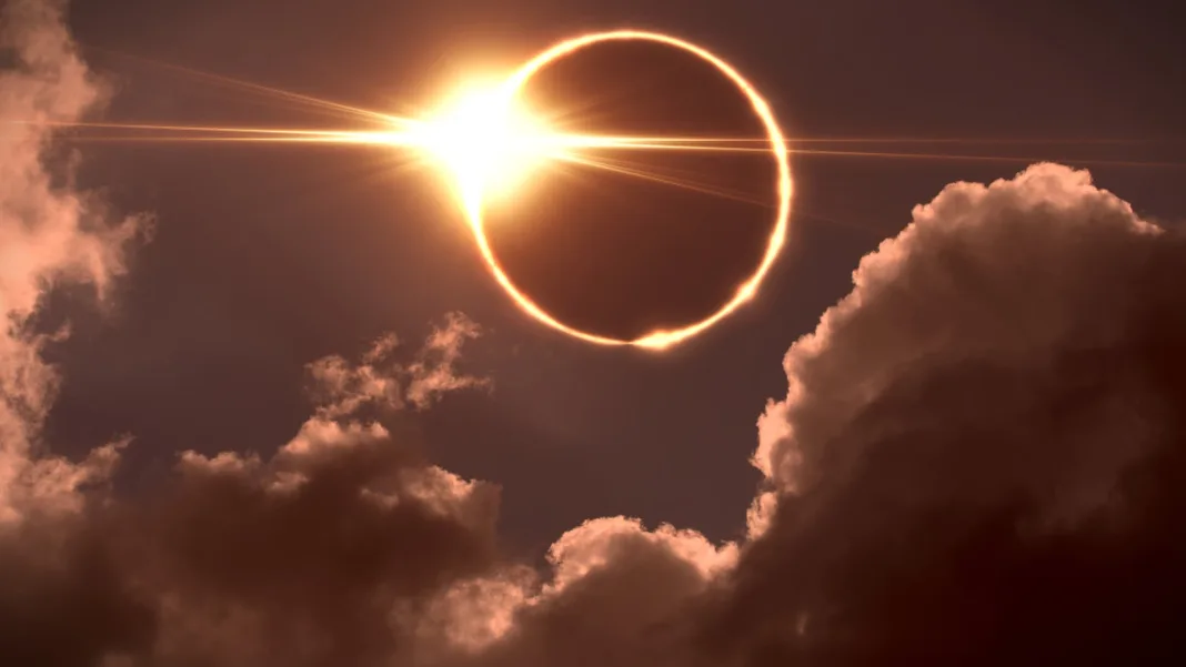 Eclipsa de Soare din 12 august 2026, vizibilă parțial din România