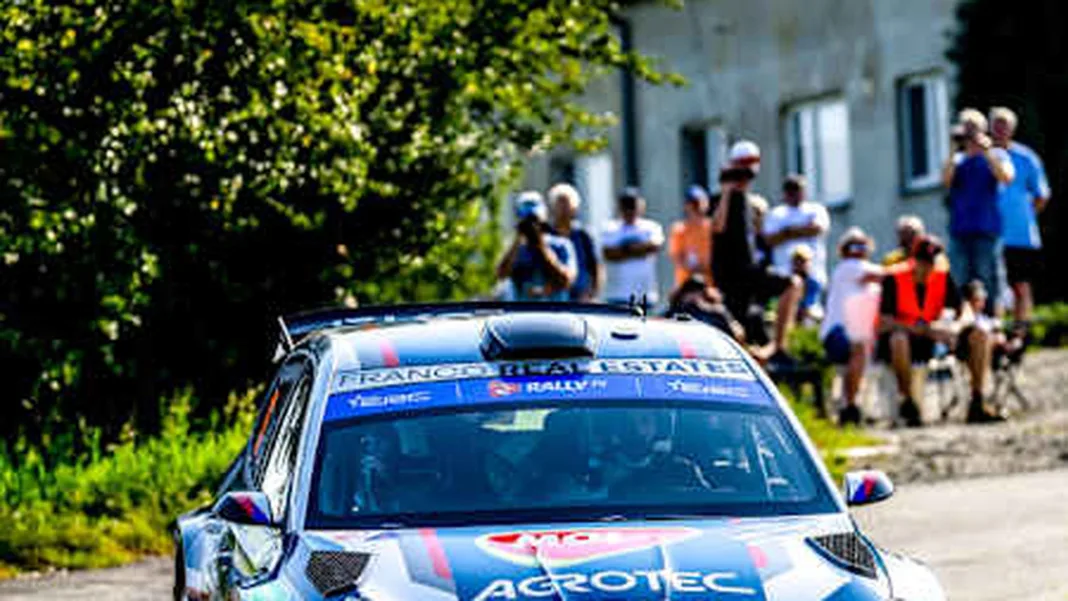 Extrém na Barum rally: Rozbitý asfalt, kotrmelce. Kopecký popsal zvláštní defekt