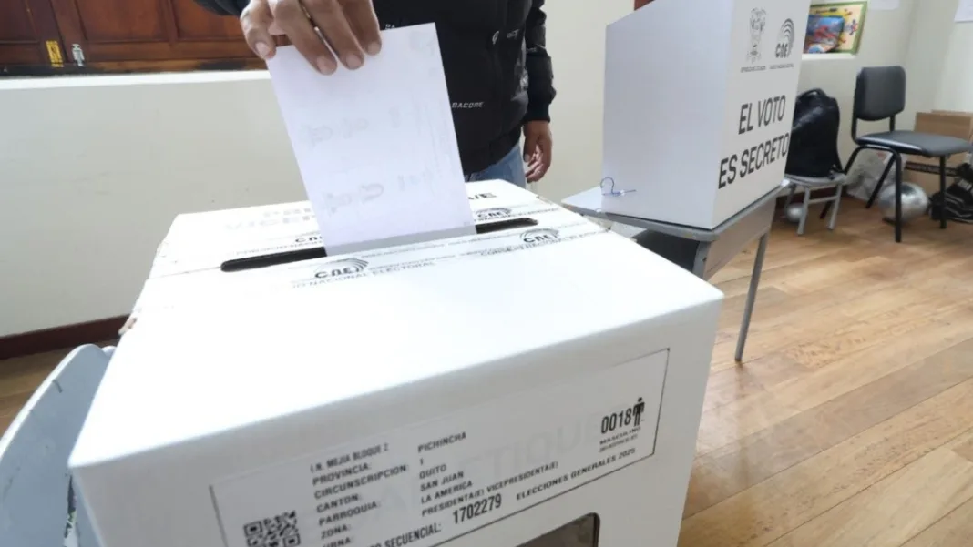 La política local de Ecuador no puede depender solo del voto