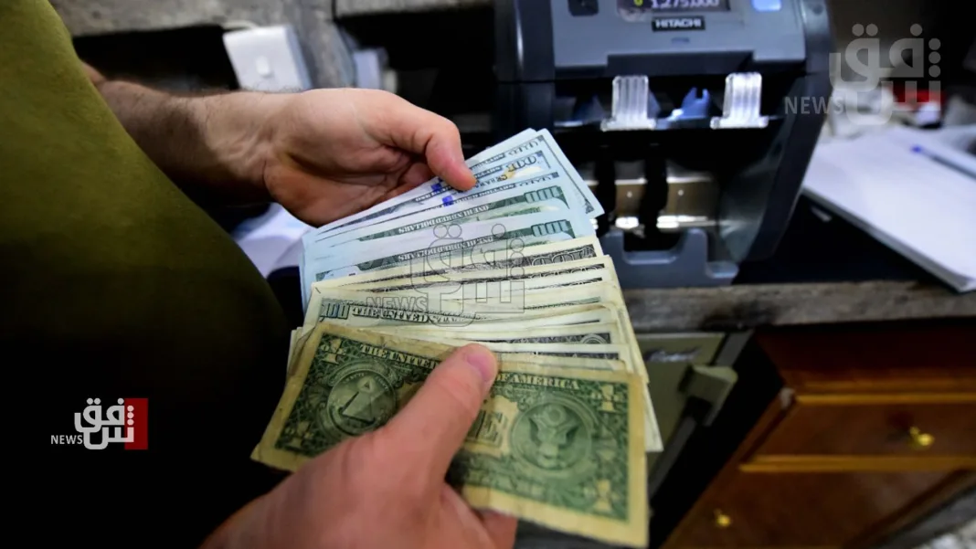 US dollar exchange rate rises in Baghdad, remain stable in Erbil