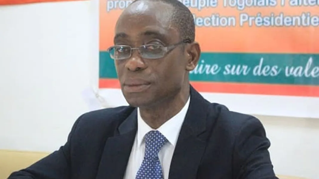 Togo : le Prof Wolou appelle le pouvoir à tenir compte des alertes de Ferdinand Ayité