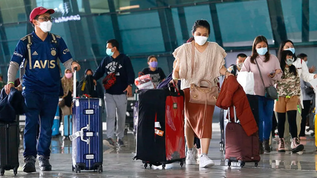 Volcanic ash cloud sparks widespread air travel disruption across regional hubs following Mt Anak Krakatau eruption