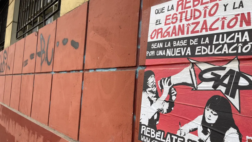 Fiscalía investiga a grupo de ultraizquierda GAP por trata de personas y violación de una menor en Santiago