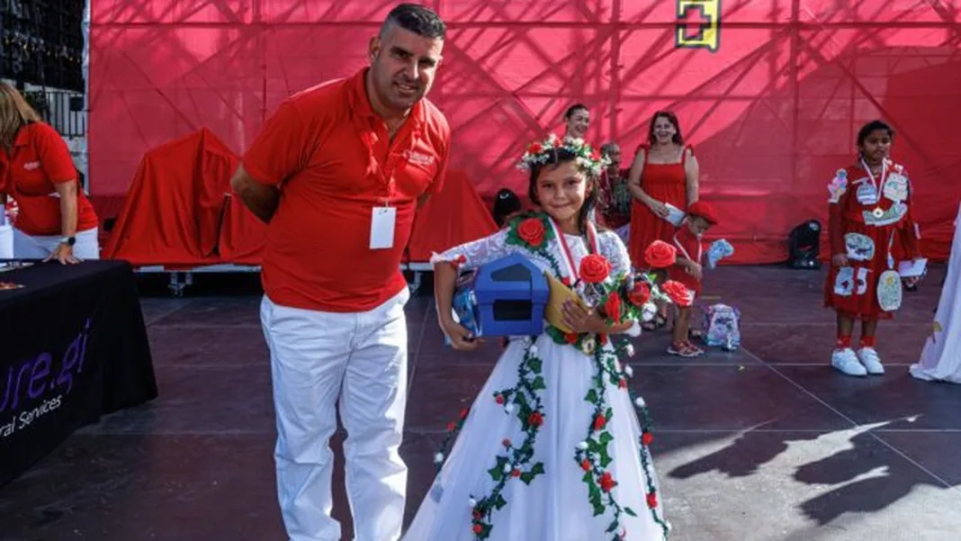 From flower carts to phone boxes as youngsters dress up for National Day