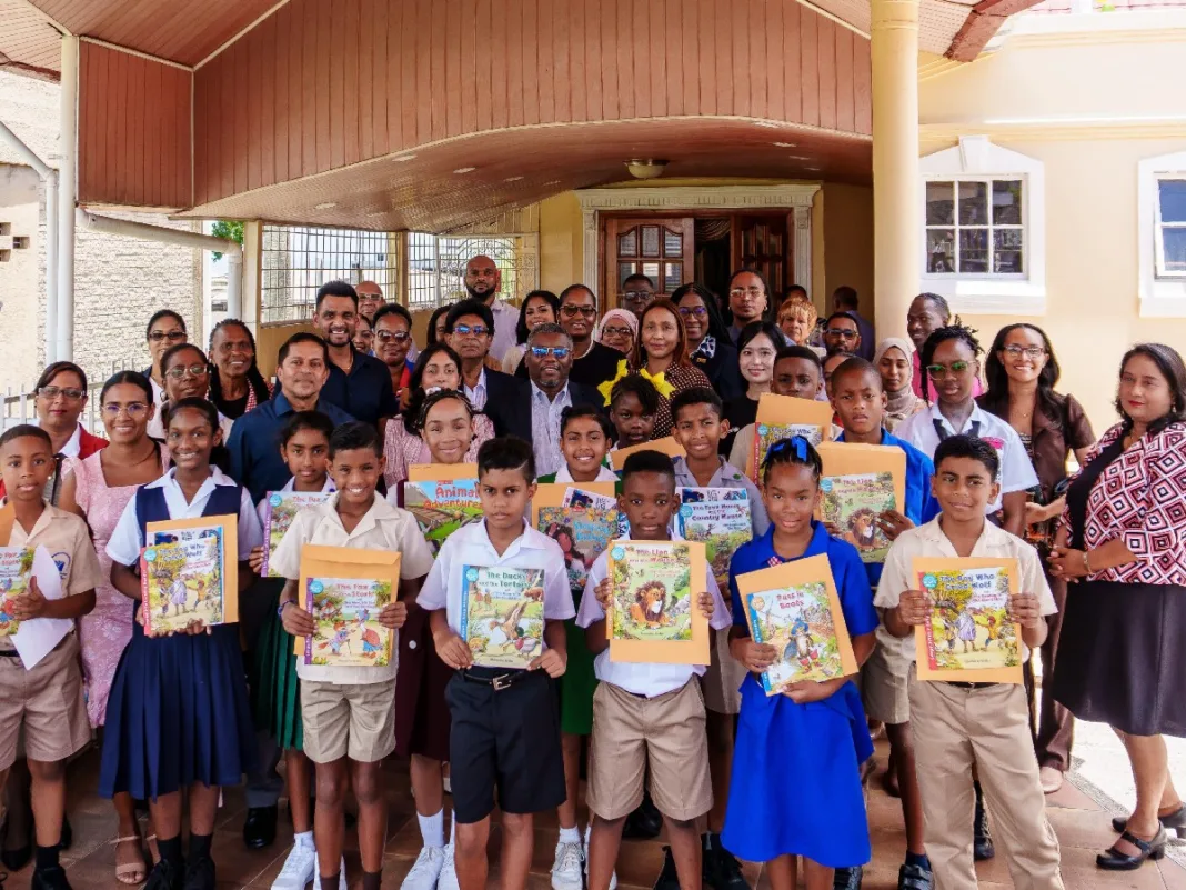 10,000 Children’s Books To Reach Schools And Communities Across San Fernando