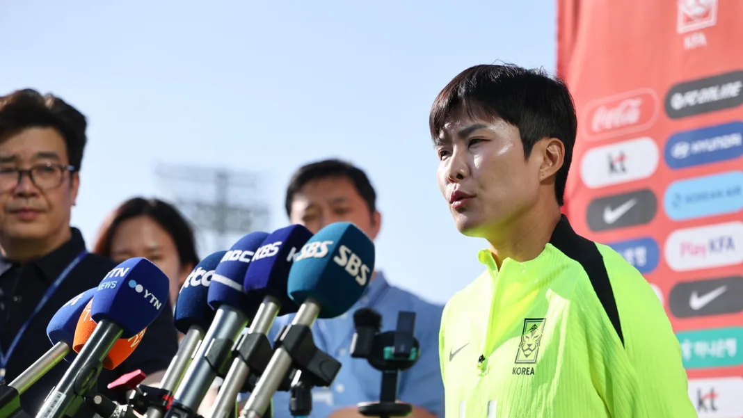 Football star looks to move past referee controversy ahead of Asian Games