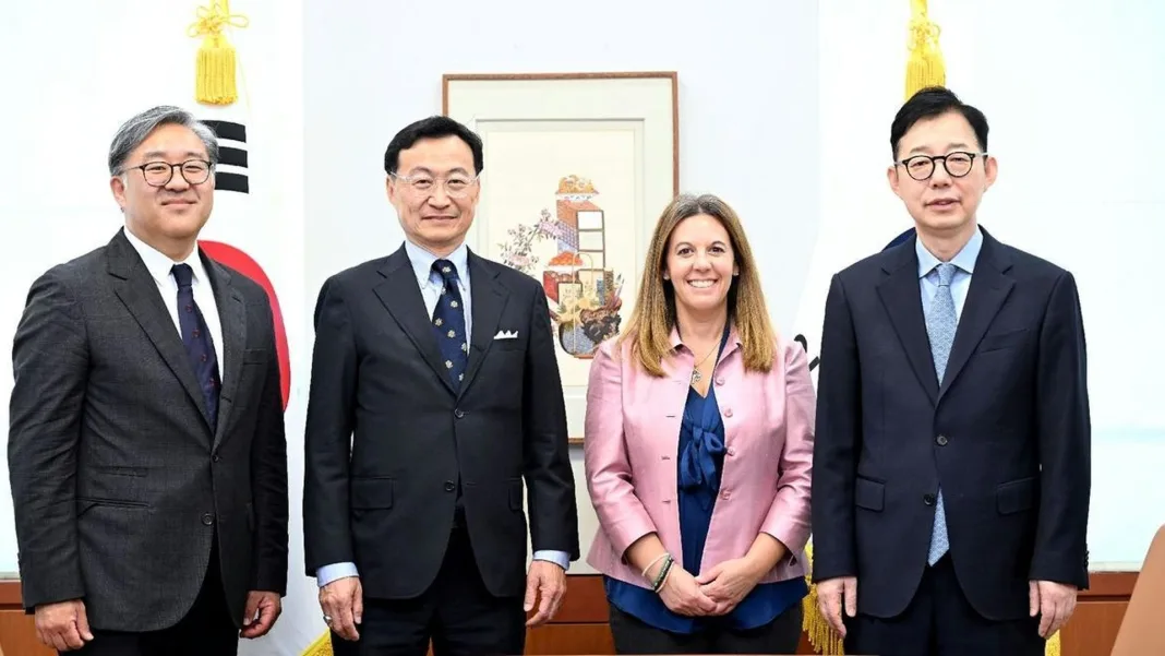 Vice FM meets US Stimson Center delegation to discuss alliance, Korean Peninsula issues
