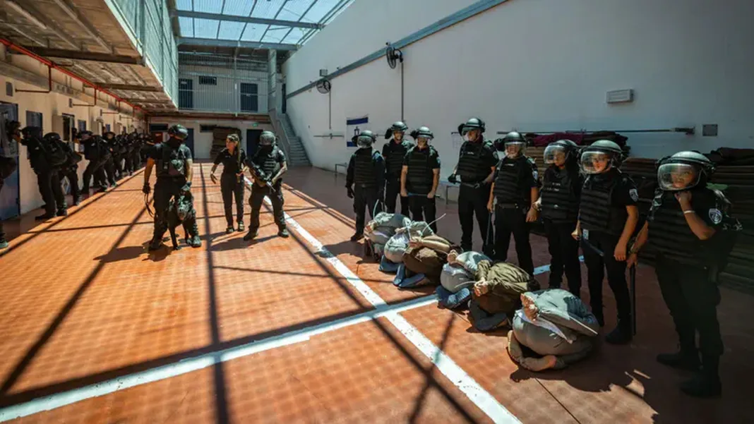 Red Cross visits to terrorists to resume