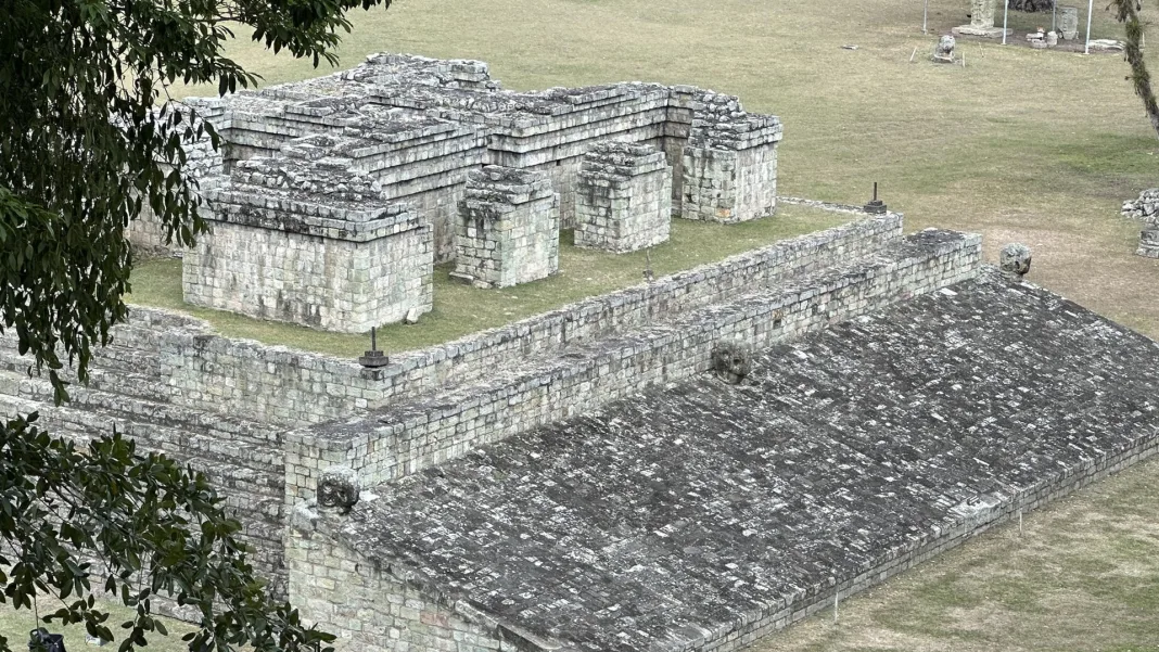 El Sitio Arqueológico Maya de Copán buscará nuevos tesoros con drones 50 años después