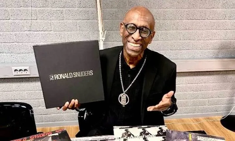 Suriname: Ronald Snijders werkt aan jubileumconcert voor 50 jaar muzikaal oeuvre