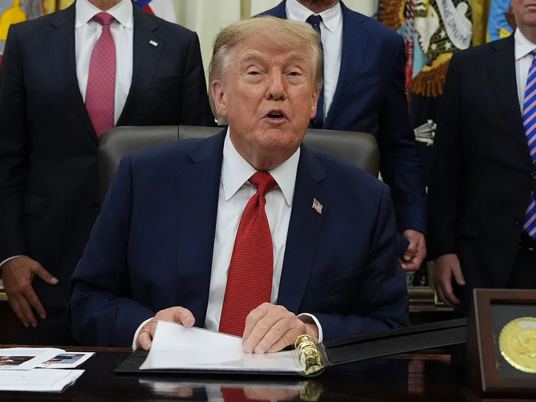 Iran warns US against new strikes as Trump says Houthis will not fight US