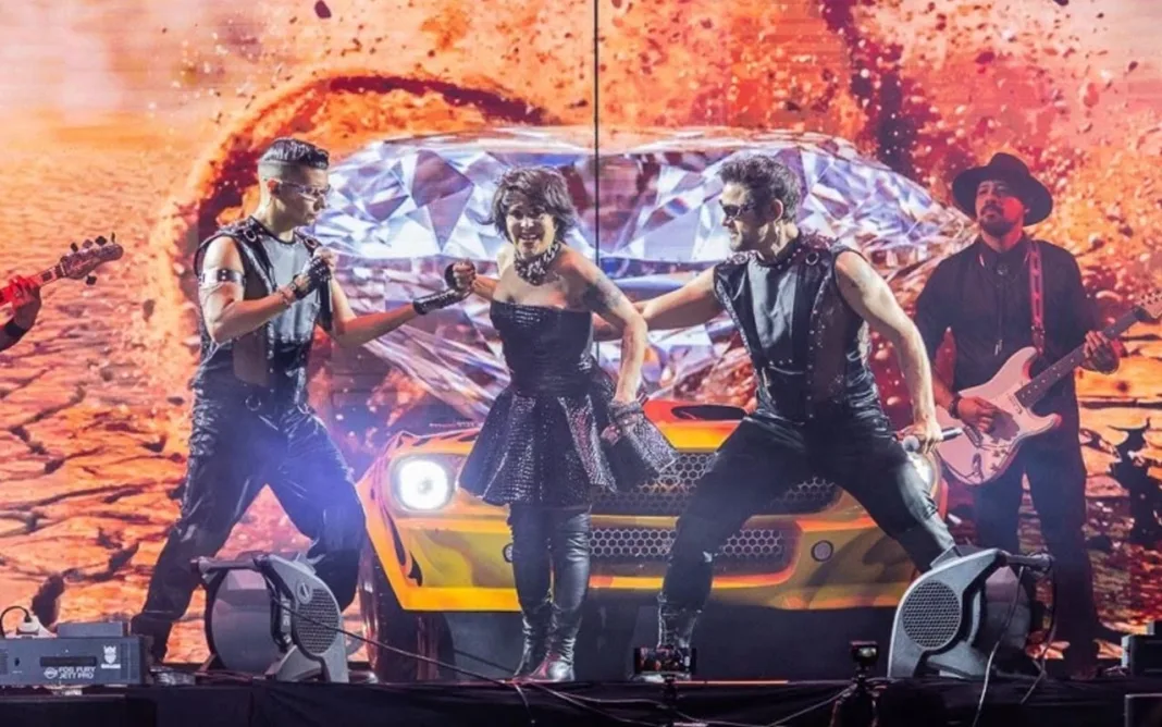 Alejandra Guzmán suspende concierto en Veracruz tras sufrir dislocación de cadera en el escenario