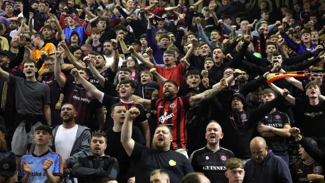 What time are tonight’s League of Ireland kick-offs and where can I watch the matches