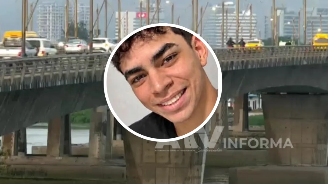 ¿Qué pasó con el motociclista que presuntamente cayó de un puente de Guayaquil?