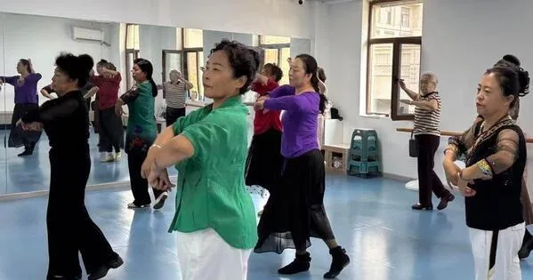 Dance, volunteering weave a tighter bond in China’s Inner Mongolia community