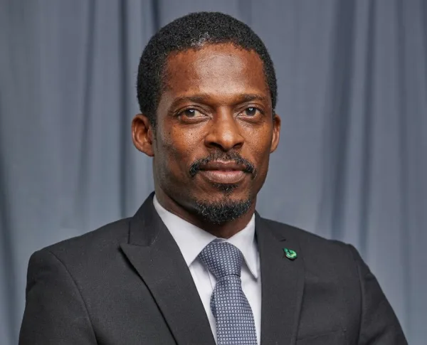 Dr Isdine LAOUROU, Directeur général, UbiPharm Togo