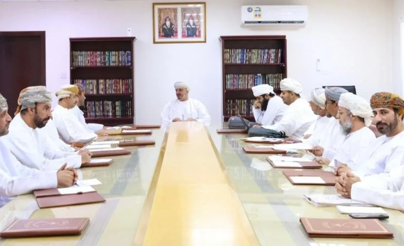 مناقشة الاستعدادات لتنظيم ندوة “العوابي عبر التاريخ”