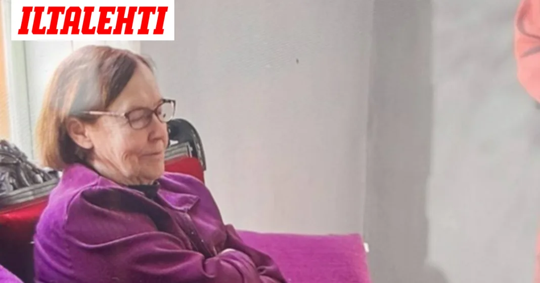 Oletko nähnyt tätä kumarassa kävelevää naista? Soita 112
