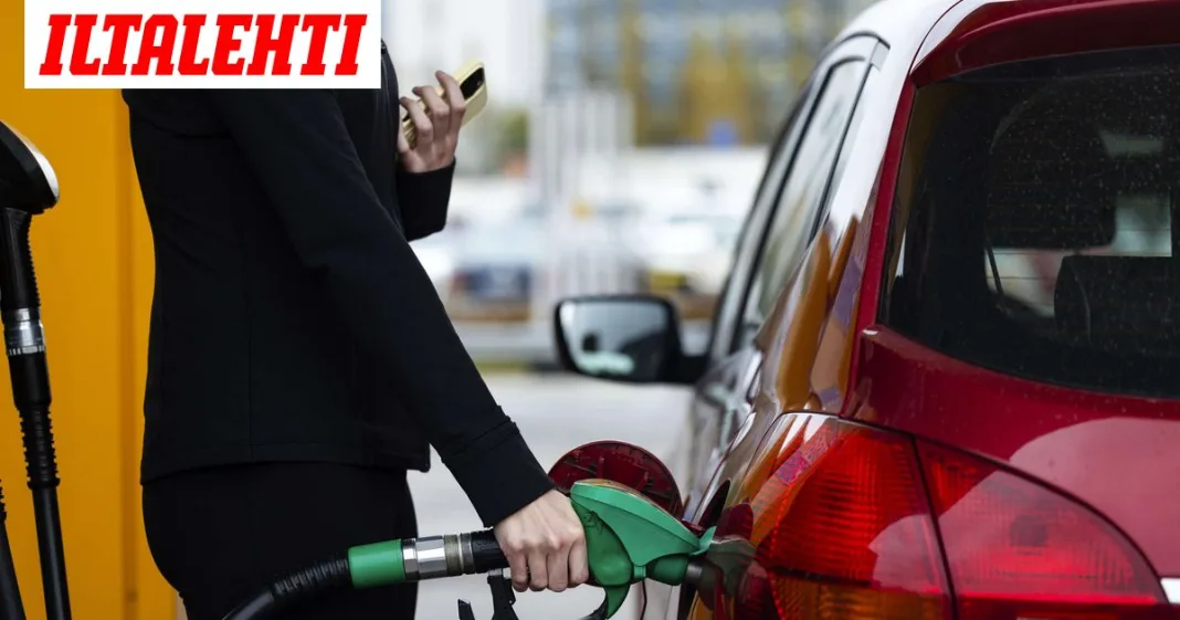 Poltto­ainepommi uhkaa – Kustannukset vaarassa päätyä autoilijoille