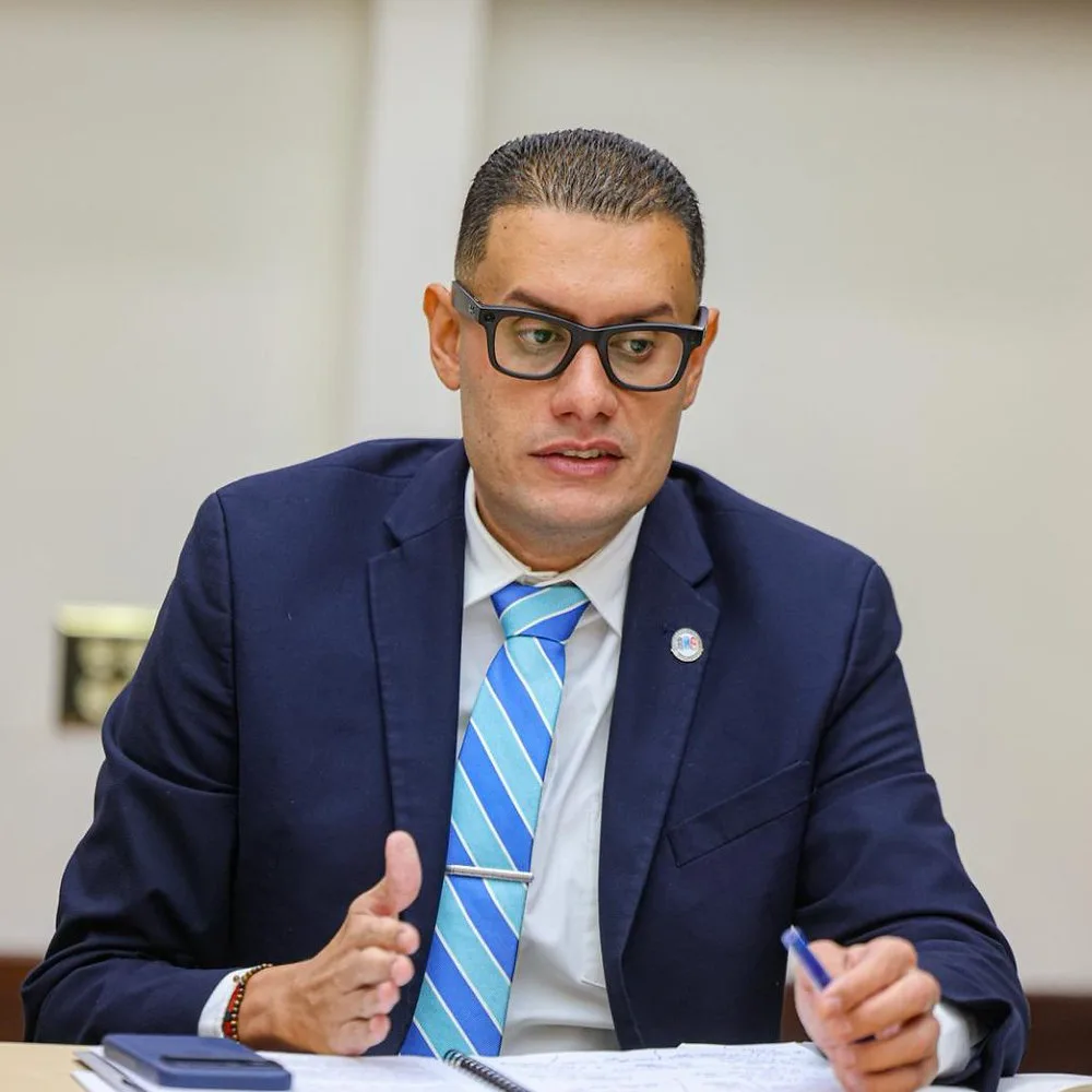 Presentan proyecto para que agentes retirados regresen como policías municipales sin perder beneficios