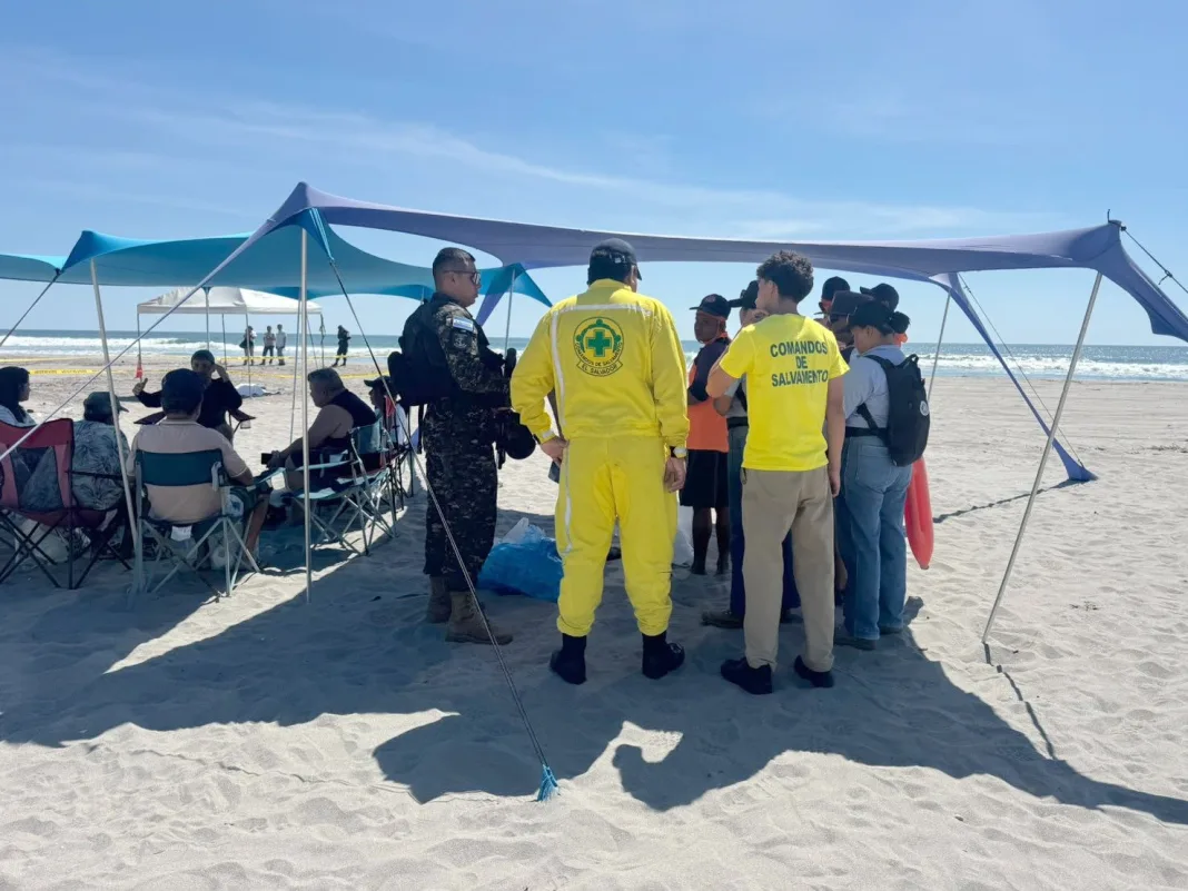 Dos colombianos murieron ahogados en la playa Costa del Sol